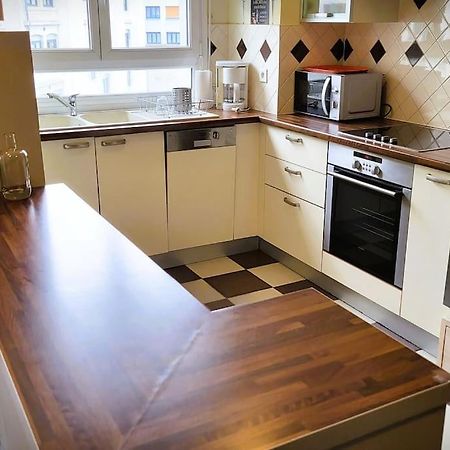 Appartement Des Beaux-Arts Безансон Екстериор снимка