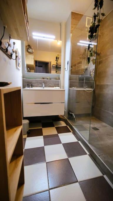 Appartement Des Beaux-Arts Безансон Екстериор снимка